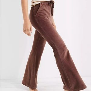 AERIE VELOUR FLARE SWEATPANTS🤎🤎